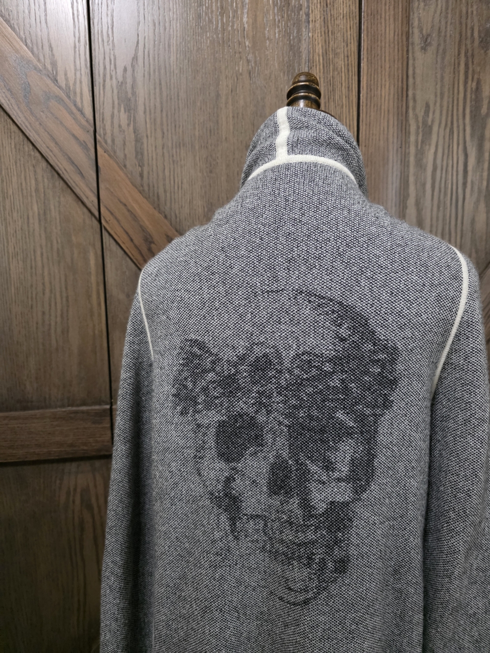 Skull Cashmere Skull Print Cardigan - Picture 2 of 5